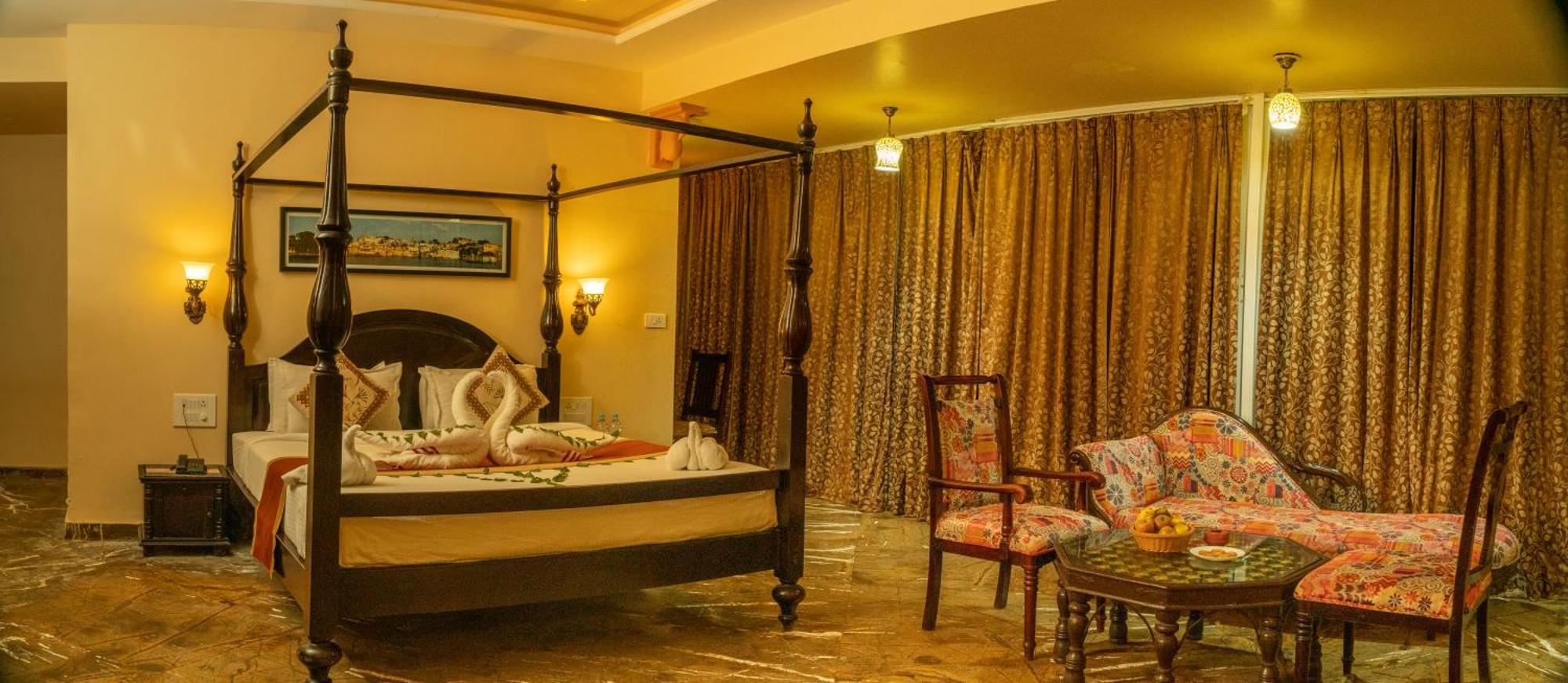 Udai Nature Valley Resort - A Peace Full Farmhouse Resort Udaipur Bagian luar foto