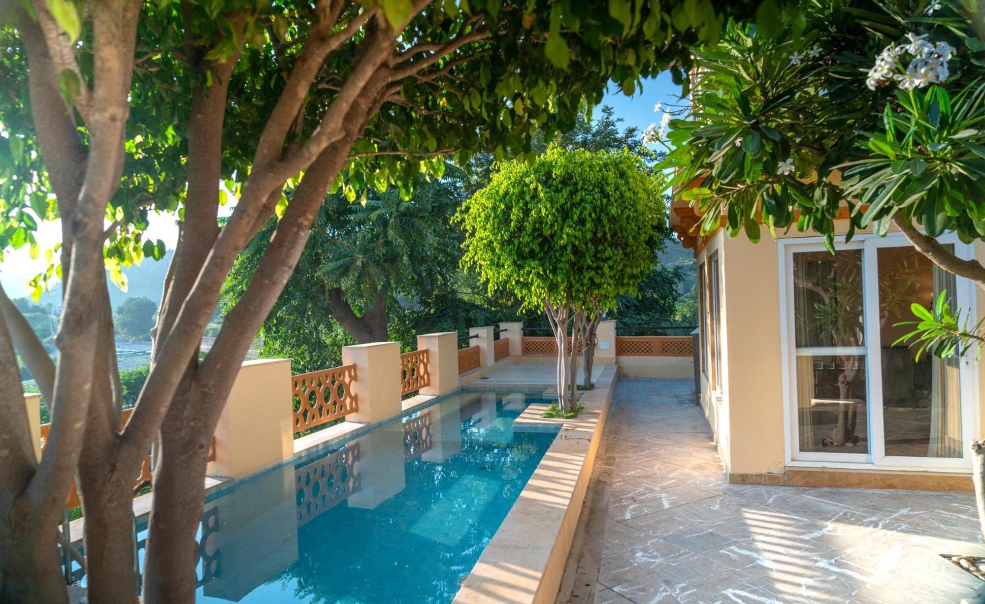 Udai Nature Valley Resort - A Peace Full Farmhouse Resort Udaipur Bagian luar foto